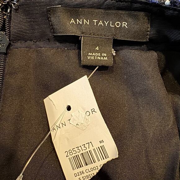 NWT Ann Taylor Black Tweed Pencil Skirt Lace Accent Hem Womens Size 4 (1006) - Picture 4 of 5